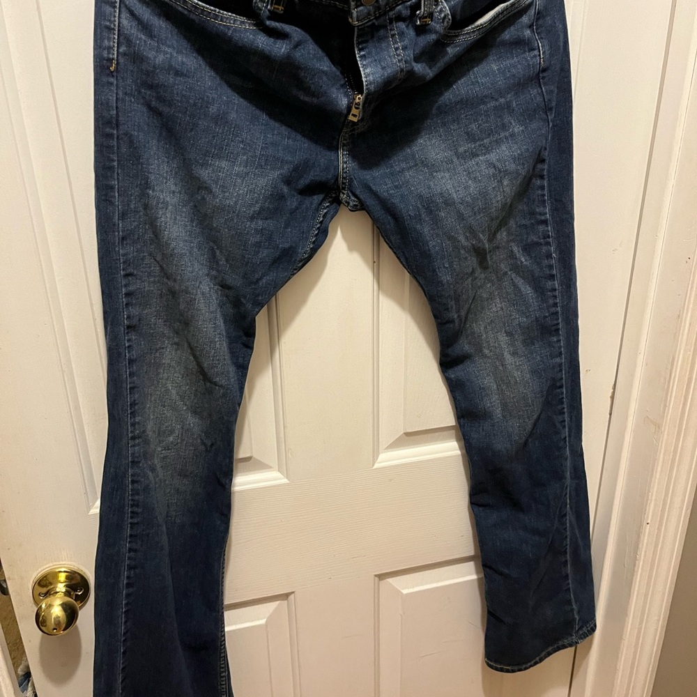 Levi’s men’s jeans